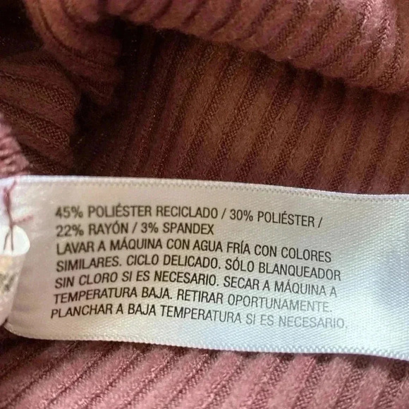 Women’s Wild‎ Fable Pant Sz Large Purple  a turned up Waist & Ribbed Fabric NWT - Picture 6 of 9